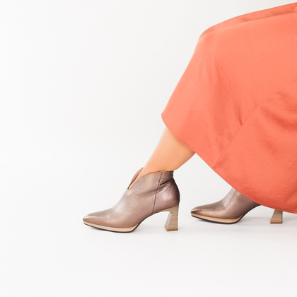 Eleganckie botki z wycięciem - HISPANITAS HI254270 BRĄZOWE