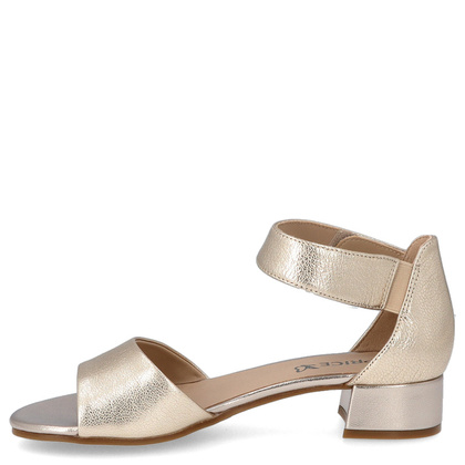 Sandały na niskim obcasie - CAPRICE 9-28212-42 ZŁOTE