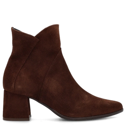 Zamszowe botki na niskim obcasie - KOTYL 4731 CZEKOLADOWE