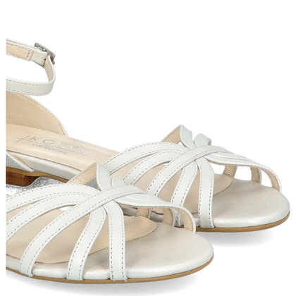 Ślubne sandałki na płaskim obcasie - KOTYL 0041 ECRU PERŁOWE