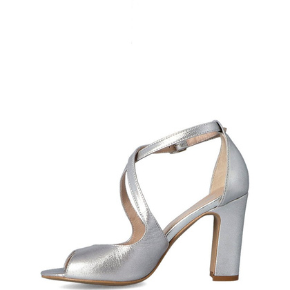 Sandałki na słupku z paskami - KOTYL 5905 SREBRNE