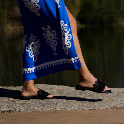 Klasyczne klapki ze skóry - LEMAR 40381 CZARNE