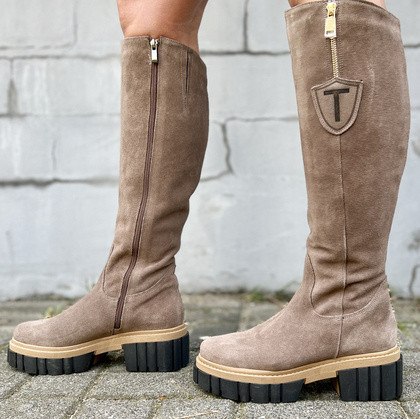 Modne zamszowe kozaki - TYMOTEO M2002 BRĄZOWE