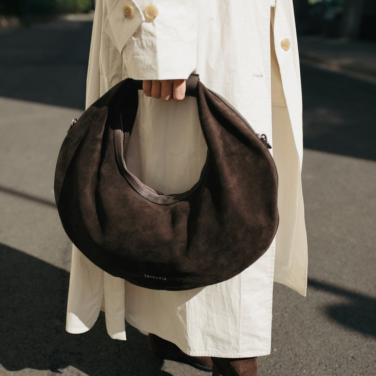 Okrągła torebka ze zamszu - TOSCANIO G89 BRĄZOWA