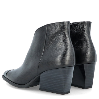 Hiszpańskie kowbojki z wycięciem - HISPANITAS HI243596 CZARNE