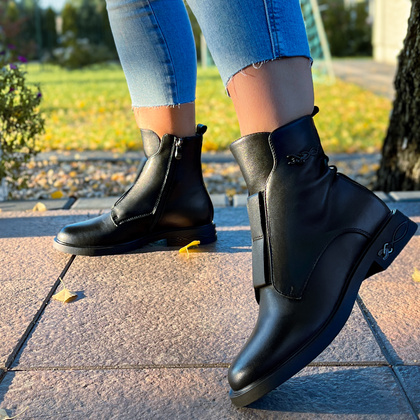 Płaskie botki ze skóry - FILIPPO DBT6527/24 CZARNE