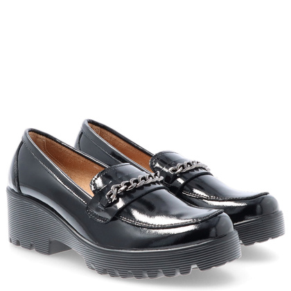 Lakierowane półbuty damskie na obcasie - FILIPPO DP4139/23 CZARNE