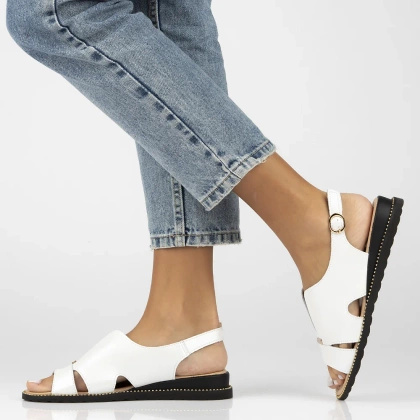 Lekkie sandały ze skóry - FILIPPO DS4470/25 BIAŁE