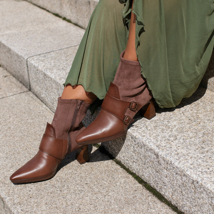 Hiszpańskie botki z klamerkami - HISPANITAS HI254304 BRĄZOWE