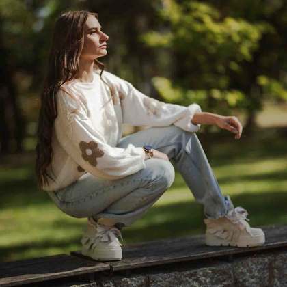 Wysokie sneakersy sznurowane - CHEBELLO 4561 BEŻOWE