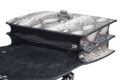 Skórzana torebka z motywem węża - BARBERINIS 970-1 CZARNA