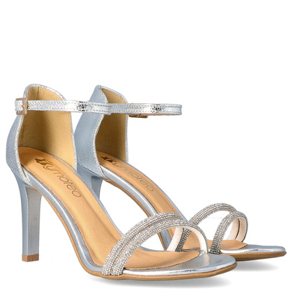 Błyszczące sandały na szpilce - TYMOTEO L1037 SREBRNE