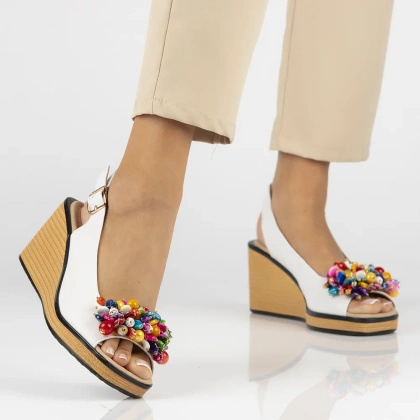 Skórzane sandały na koturnie - FILIPPO DS6021/25 BIAŁE