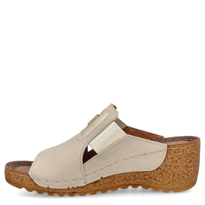 Skórzane klapki na koturnie - LEMAR 50109 BEŻOWE