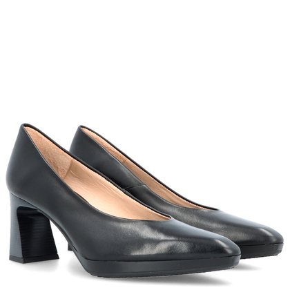 Hiszpańskie czółenka na słupku - HISPANITAS HV254245 CZARNE