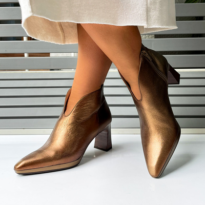 Hiszpańskie botki z wycięciem - HISPANITAS HI243576 STARE ZŁOTO