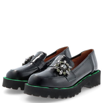 Lakierowane półbuty z ozdobą - TYMOTEO G1050 CZARNE + ZIELONY