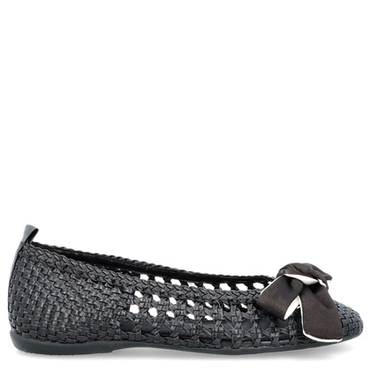 Hiszpańskie baleriny z kokardką - WONDERS CH-1001 CZARNE