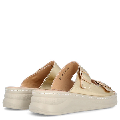 Skórzane klapki na platformie - FILIPPO DK7044/25 ZŁOTY