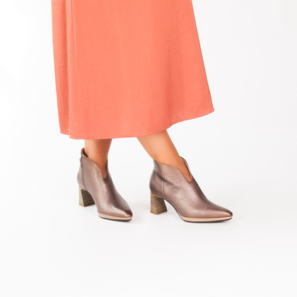 Eleganckie botki z wycięciem - HISPANITAS HI254270 BRĄZOWE