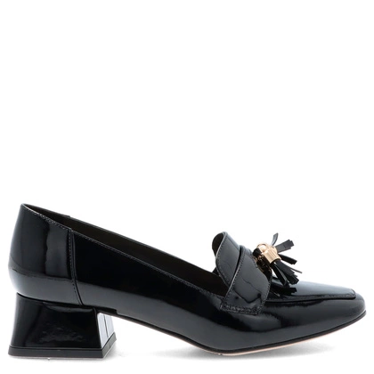 Lakierowane półbuty na obcasie - KOTYL 6927 CZARNE