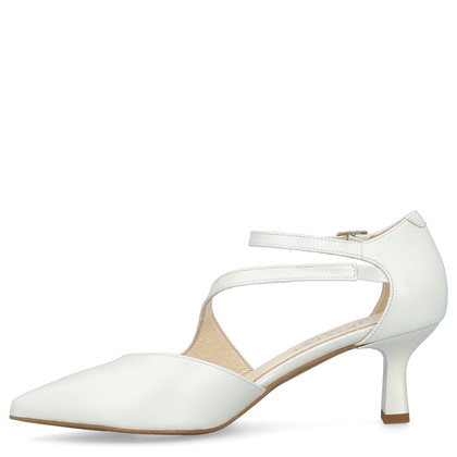 Ślubne buty na niskim obcasie - KOTYL 5441 ECRU PERŁOWE