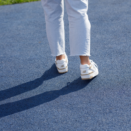 Sneakersy damskie - NEW BALANCE BBW550BT BIAŁO-BRĄZOWE