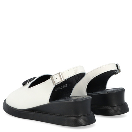 Lekkie sandały na wyższym spodzie - FILIPPO DS6069/25 BIAŁE