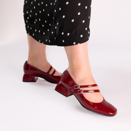 Skórzane czółenka z paskami - WONDERS D-1901 BORDOWE