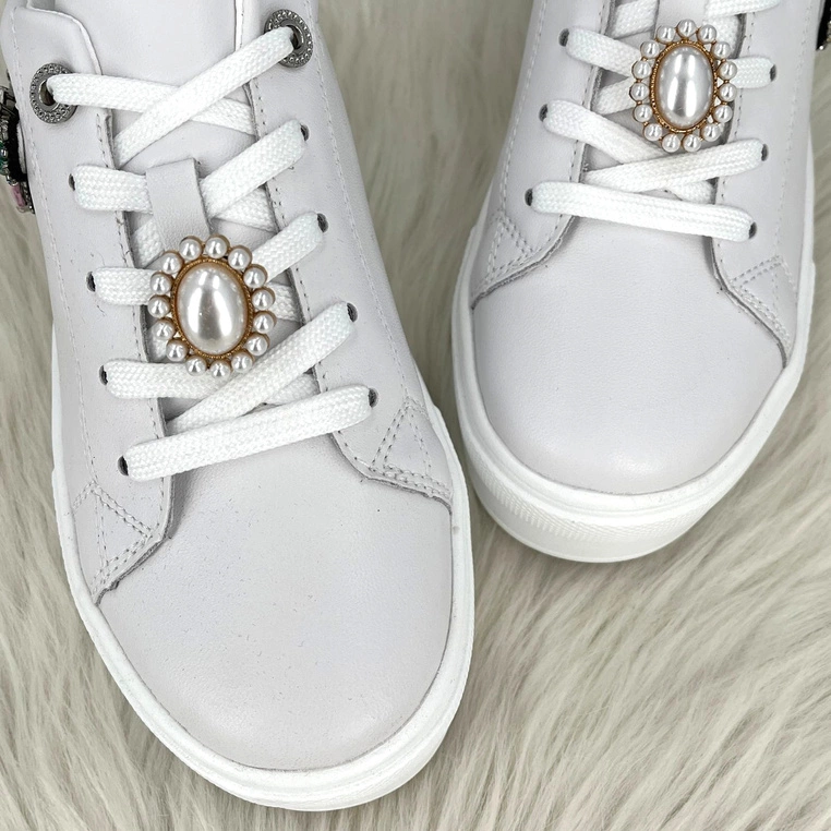 Eleganckie ozdoby do sznurówek - TYMOTEO LOVE SZ20 PERŁOWE