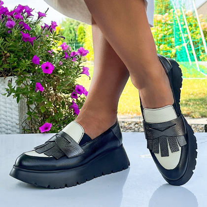 Hiszpańskie półbuty ze skóry - WONDERS C-7312 CZARNO-BEŻOWE