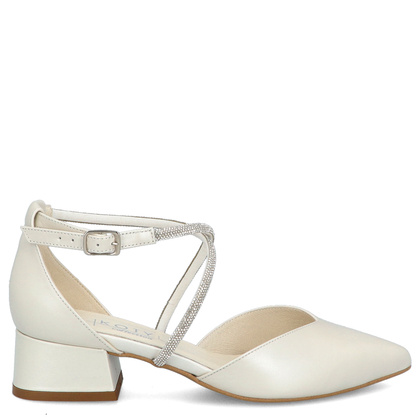 Niskie czółenka z błyszczącymi paseczkami - KOTYL 9943 ECRU PERŁOWE