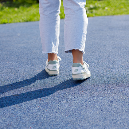 Sneakersy damskie - NEW BALANCE BBW550NED BIAŁO-ZIELONE