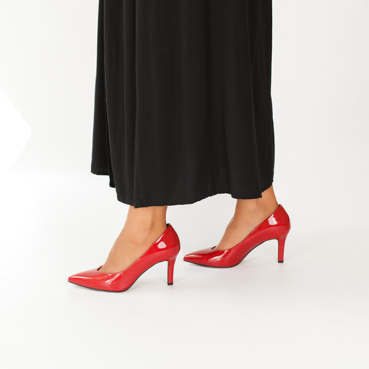 Eleganckie szpilki ze skóry lakierowanej - KOTYL 3701 CZERWONE