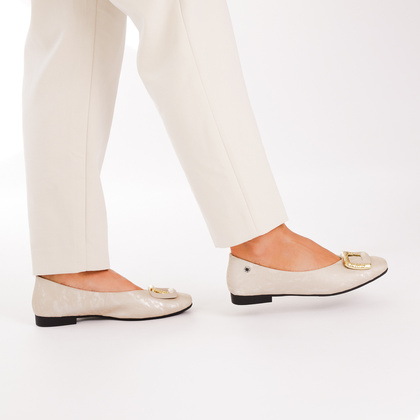 Skórzane baleriny z ozdobą - TUFFONI 2425019LL BEŻOWE