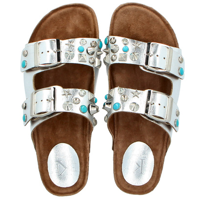 Skórzane klapki z klamerkami - EKP 3450 SREBRNE