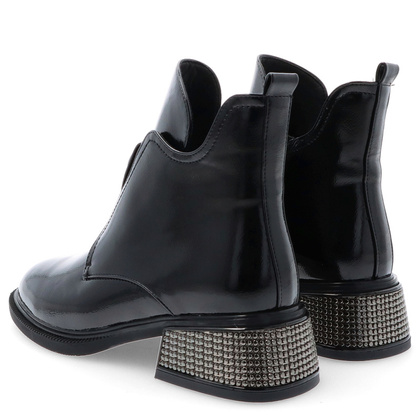 Eleganckie lakierowane botki - FILIPPO DBT6003/24 CZARNE