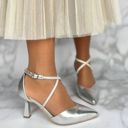 Szpilki ślubne z błyszczącymi paseczkami - KOTYL 3713 SREBRNE