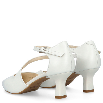 Ślubne buty na niskim obcasie - KOTYL 5441 ECRU PERŁOWE