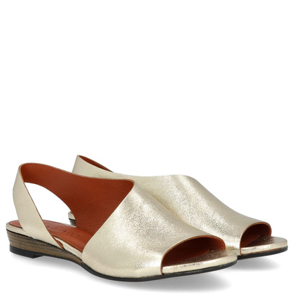 Skórzane sandałki z asymetryczną cholewką - BOCCATO 167.590 ZŁOTE