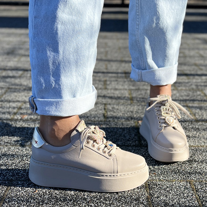 Sneakersy skórzane z ozdobami - CHEBELLO 4292 BEŻOWE