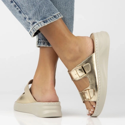 Skórzane klapki na platformie - FILIPPO DK7044/25 ZŁOTY