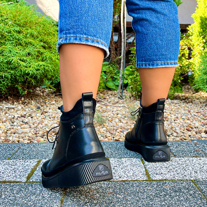 Skórzane sneakersy damskie - FILIPPO DBT4799/24 CZARNE