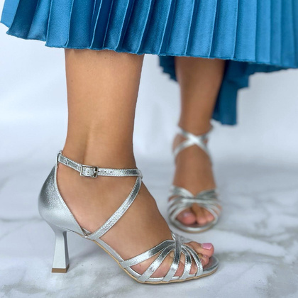 Skórzane sandałki do tańca - KOTYL 4370 SREBRNE