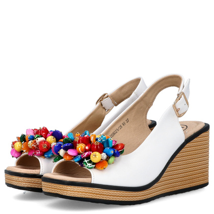 Skórzane sandały na koturnie - FILIPPO DS6021/25 BIAŁE