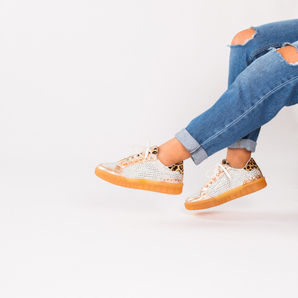 Błyszczące sneakersy damskie - EKP 3929K RÓŻOWE