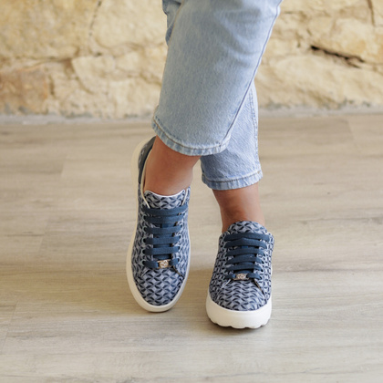 Lekkie sneakersy damskie - GEOX D.SPHERICA D55TCD NIEBIESKIE