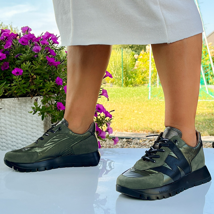 Hiszpańskie sneakersy premium - WONDERS A-2464 KHAKI