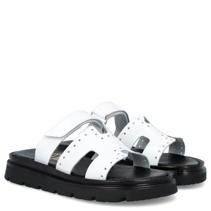 Skórzane klapki damskie - LEMAR 40440 BIAŁE