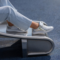 Sneakersy damskie - KARL LAGERFELD ATLAS KL63820 SREBRNE